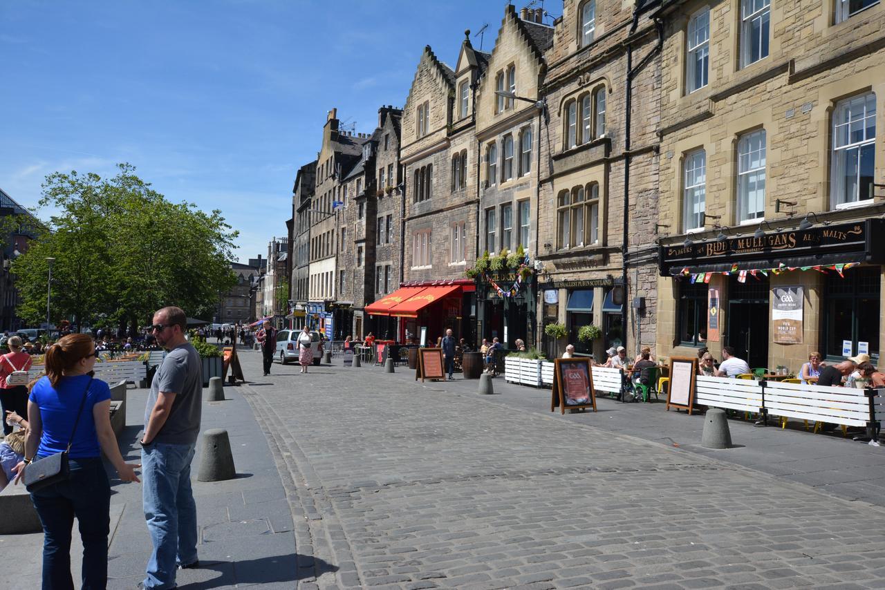The West Bow, Old Town Apartment Edinburgh Bagian luar foto